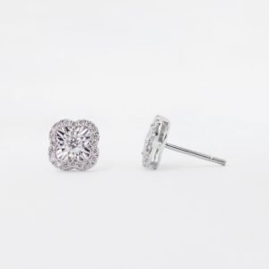 40 RD 0,20 GH VS/SI 2 RD 0,16 GH VS/SI ILLUSION TAARA WHITE EARRING